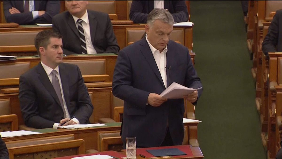 Orbán gobernará Hungría por decreto