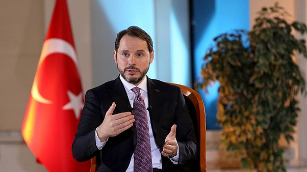 Berat Albayrak: İşletmelere 3 ay maaş desteği verilecek Berat Albayrak: İşletmelere 3 ay maaş desteği verilecek