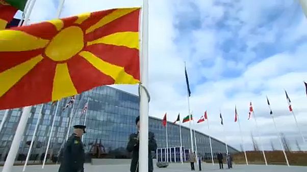 Η σημαία της Βόρειας Μακεδονίας κυματίζει στο ΝΑΤΟ Η σημαία της Βόρειας Μακεδονίας κυματίζει στο ΝΑΤΟ