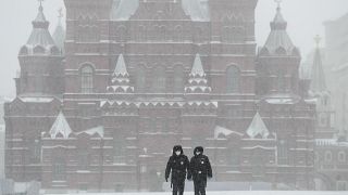 Hét év börtönbüntetés szabhatnak ki halált okozó karanténszegésért Oroszországban