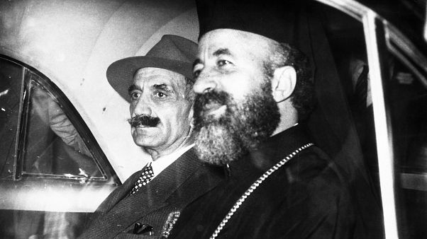 Ο Αρχιεπίσκοπος Μακάριος και ο Γεώργιος Γρίβας Διγενής Ο Αρχιεπίσκοπος Μακάριος και ο Γεώργιος Γρίβας Διγενής