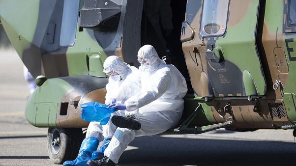 Francia aumenta la producción de mascarillas para hacer frente al COVID-19 Francia aumenta la producción de mascarillas para hacer frente al COVID-19