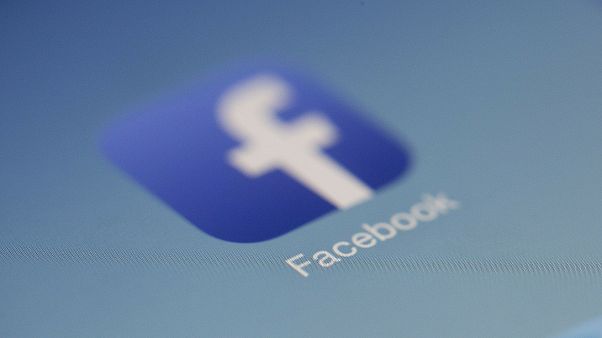 فيسبوك تقرر تقديم 100 مليون دولار لدعم المؤسّسات الإعلامية فيسبوك تقرر تقديم 100 مليون دولار لدعم المؤسّسات الإعلامية