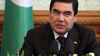 Türkmenisztánban szó szerint betiltották a koronavírust
