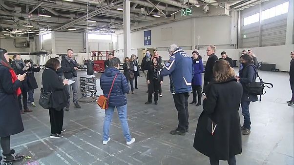 Berlin: Wird das Corona-Krankenhaus fertig? Berlin: Wird das Corona-Krankenhaus fertig?