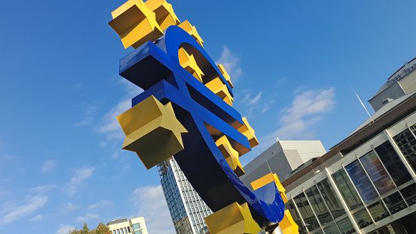 Sind Eurobonds die geeignete Antwort auf die Wirtschaftskrise? Sind Eurobonds die geeignete Antwort auf die Wirtschaftskrise?