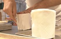 کیک دستمال توالت در دورتموند آلمان مشتری‌ پسند شد