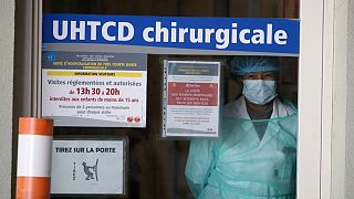 فرانسه: در صورت ادامه بحران کرونا به حد کافی ذخیره دارویی داریم