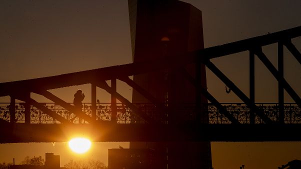 La Comisión Europea propone un mecanismo de apoyo para los despidos temporales La Comisión Europea propone un mecanismo de apoyo para los despidos temporales