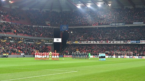 Lefújják a belga fociélvonal küzdelmeit Lefújják a belga fociélvonal küzdelmeit