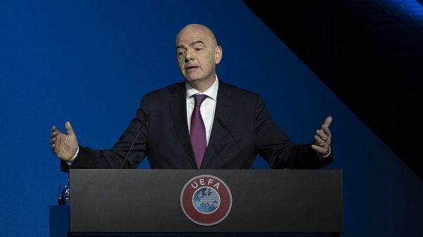 Futebol de seleções pode voltar só em 2021 Futebol de seleções pode voltar só em 2021