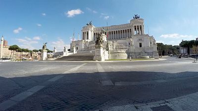 ویدئویی از بناهای تاریخی شهر رم که خالی از هیاهوی گردشگران شده است