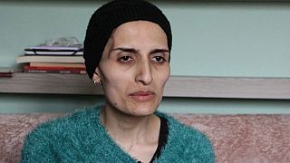 هلین بولک، خواننده «گروپ یوروم» ترکیه پس از ۲۸۸ روز اعتصاب غذا جان باخت