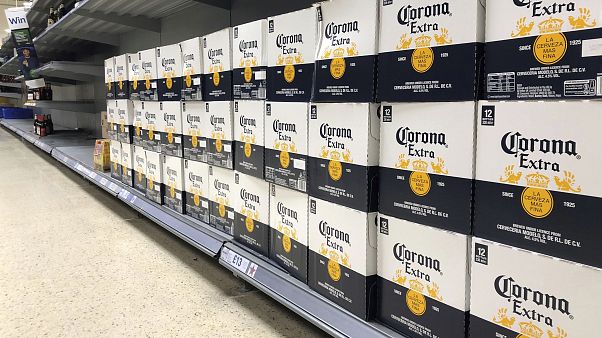 Koronavirüs Corona biralarını da vurdu: Şirket üretimi durduruyor Koronavirüs Corona biralarını da vurdu: Şirket üretimi durduruyor