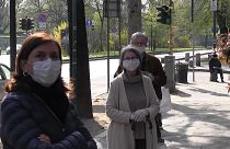 Covid-19: İtalya'nın Lombardia bölgesinde artık insanlar sokağa maskesiz çıkamayacak