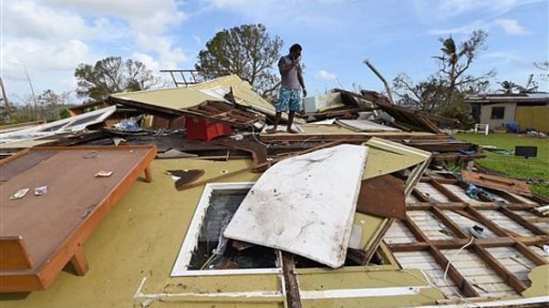 Koronavirüsün hiç görülmediği ada ülkesi Vanuatu'yu Harold kasırgası vurdu, halk mağaralara sığındı Koronavirüsün hiç görülmediği ada ülkesi Vanuatu'yu Harold kasırgası vurdu, halk mağaralara sığındı