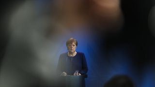 المستشارة الألمانية أنجيلا ميركل قبيل مؤتمر لوزراء مالية منطقة اليورو في برلين