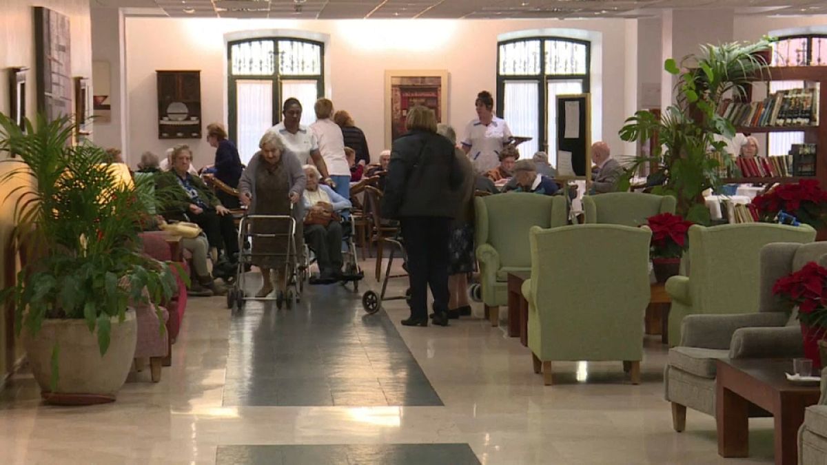 Covid 19: le ''morti nascoste'' tra gli anziani nelle case di cura in Europa