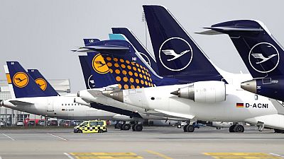 Covid-19: Lufthansa chiude Germanwings e si piega alla crisi