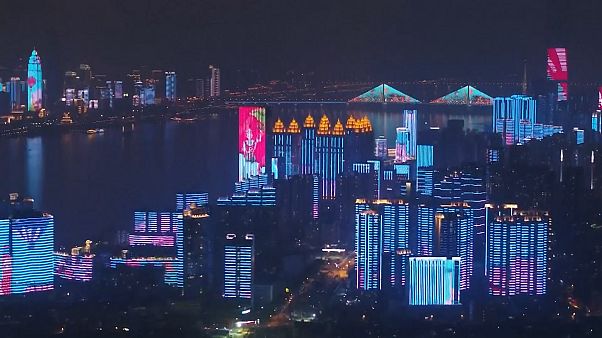 Midnight light show as Wuhan lifts coronavirus lockdown | Euronews