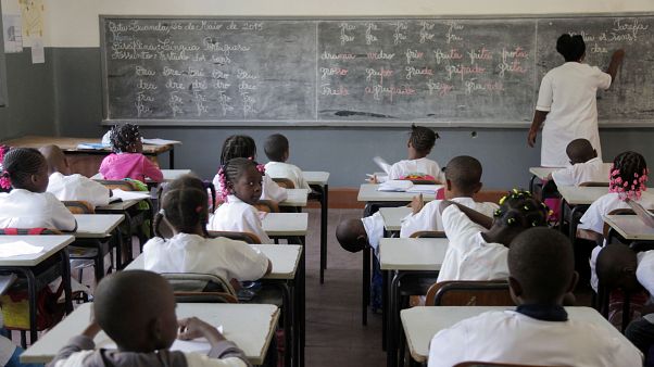 40 anos/Angola: Luta de libertação angolana explicada nas escolas aos dez anos 40 anos/Angola: Luta de libertação angolana explicada nas escolas aos dez anos