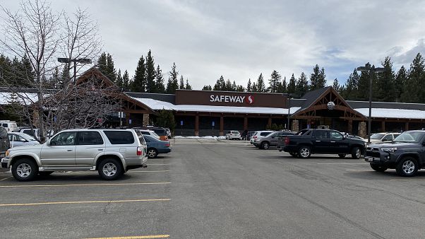 Le supermarché de South Lake Tahoe - Californie - où une escroqueuse a été arrêtée, 7 avril 2020 Le supermarché de South Lake Tahoe - Californie - où une escroqueuse a été arrêtée, 7 avril 2020