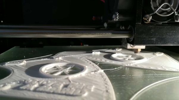 Stampate in 3D e Open Source. Le mascherine gratuite e "fai da te" Stampate in 3D e Open Source. Le mascherine gratuite e "fai da te"