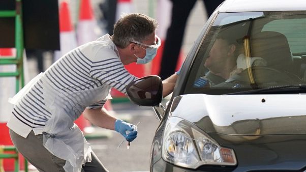 Coronavirus: oltre 100.000 morti nel mondo. Record di decessi nel Regno Unito Coronavirus: oltre 100.000 morti nel mondo. Record di decessi nel Regno Unito
