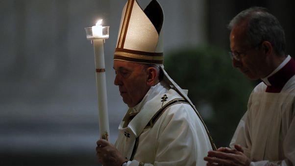 El papa Francisco pidió mantener la esperanza durante la pandemia en la misa de Sábado Santo El papa Francisco pidió mantener la esperanza durante la pandemia en la misa de Sábado Santo