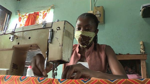 Dispara a procura de máscaras em Moçambique Dispara a procura de máscaras em Moçambique