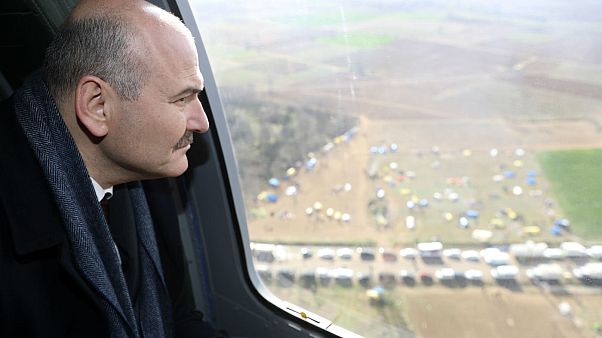 Coronavirus in der Türkei: Erdogan lässt Innenminister nicht gehen Coronavirus in der Türkei: Erdogan lässt Innenminister nicht gehen
