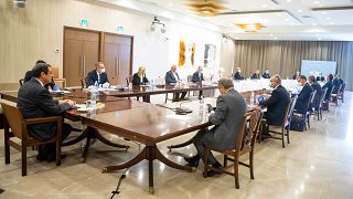 ΠτΔ – Σύσκεψη με Πρόεδρο Βουλής, Διοικητή Κεντρικής Τράπεζας και αρχηγούς πολιτικών κομμάτων