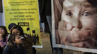 انتهاكات جنسية بحق الأطفال تنتشر في مدارس دينية بباكستان | Euronews