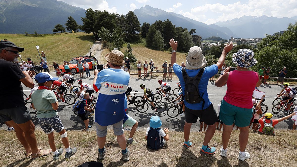 "Тур де Франс" перенесли на 29 августа