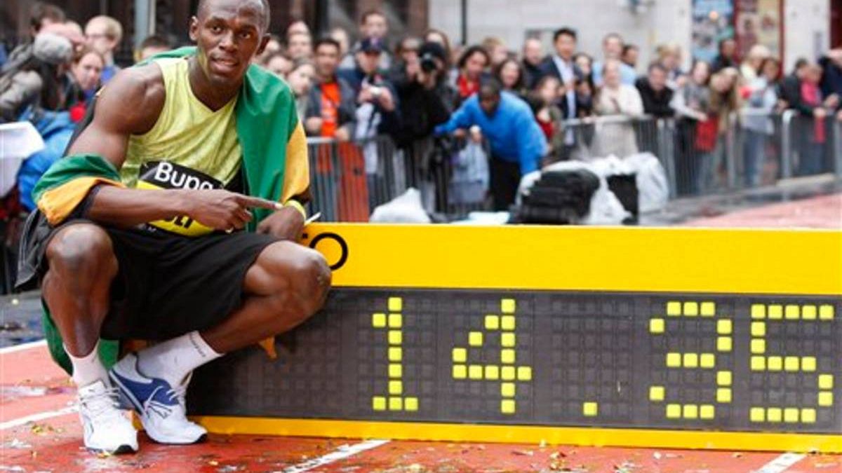 Olimpiyat rekortmeni atlet Usain Bolt'tan kinayeli 'sosyal mesafe' paylaşımı