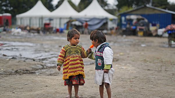 Save the Children sivil toplum örgütünden salgının gelecek nesil üzerindeki etkisi konusunda uyarı Save the Children sivil toplum örgütünden salgının gelecek nesil üzerindeki etkisi konusunda uyarı