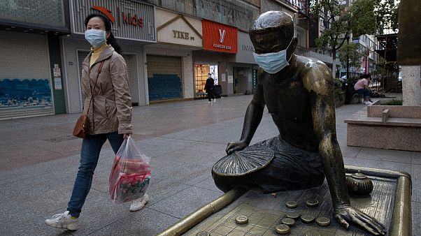 El coronavirus provoca la peor caída del PIB de China en más de 40 años El coronavirus provoca la peor caída del PIB de China en más de 40 años
