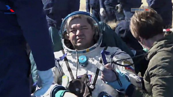 Regresan tres tripulantes de la Estación Espacial Internacional Regresan tres tripulantes de la Estación Espacial Internacional