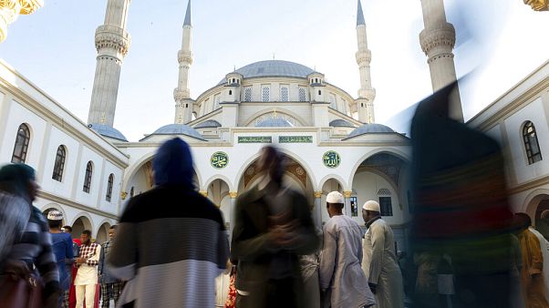 Güney Afrika'nın Johannesburg şehrindeki Nizamiye Camii Güney Afrika'nın Johannesburg şehrindeki Nizamiye Camii