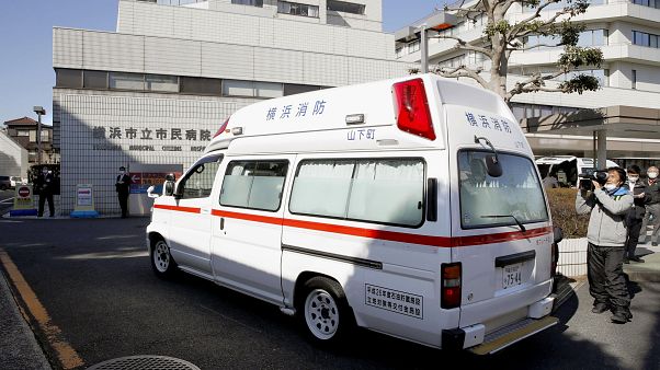 Japonya'da Covid-19 salgını hızlandı: 'Sağlık sistemi çökebilir' Japonya'da Covid-19 salgını hızlandı: 'Sağlık sistemi çökebilir'