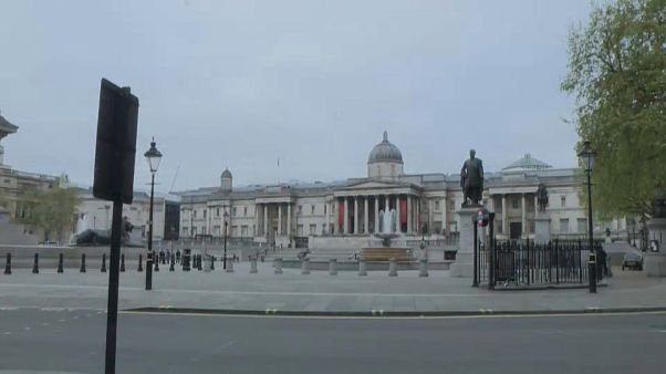 Londra, non si placa la curva ascendente Londra, non si placa la curva ascendente