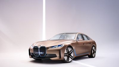 Hans Zimmer Composes A Soundtrack For The Bmw I4 Will Tesla Catch Up Euronews
