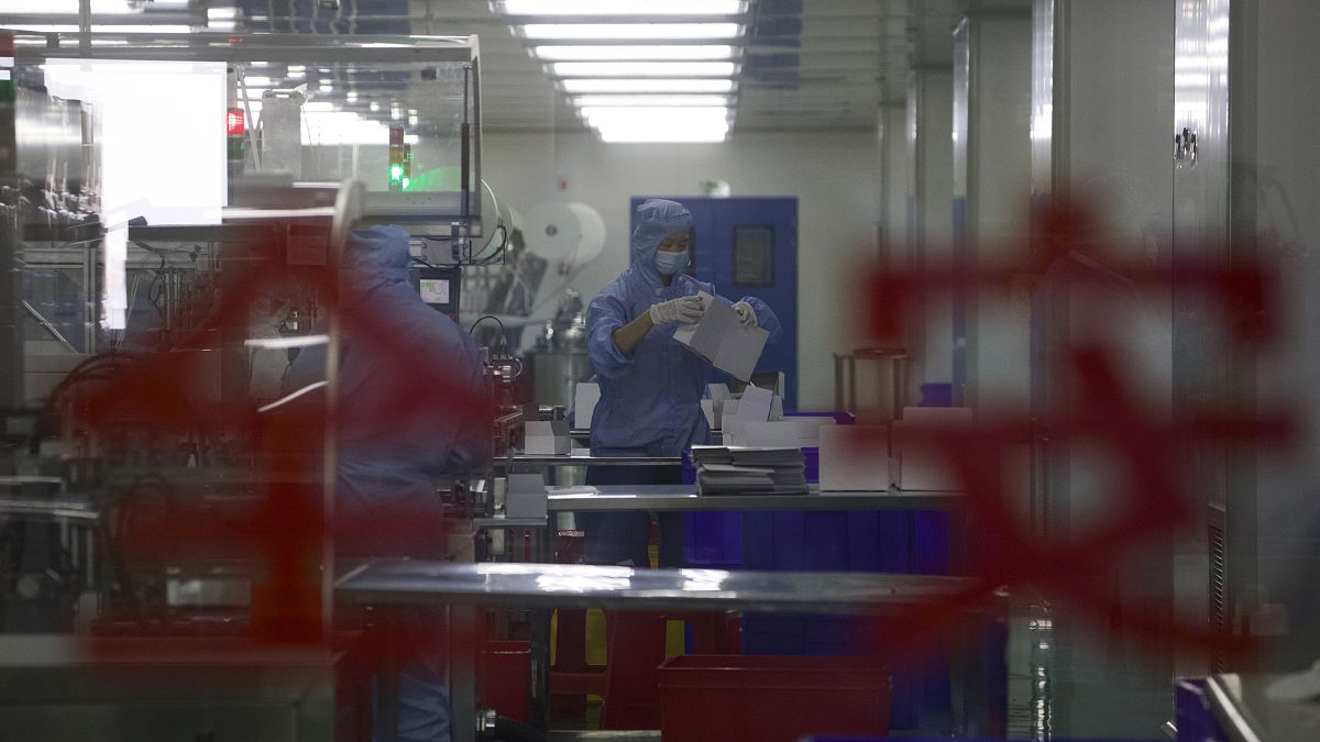 مختبر ووهان الصيني ينفي أي مسؤولية عن انتشار فيروس كورونا