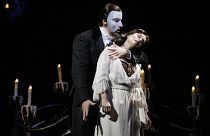 Anthony Warlow, Ana Marina
