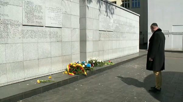 In Warschau gedachte man des Aufstandes der Warschauer Juden im Jahr 1943. In Warschau gedachte man des Aufstandes der Warschauer Juden im Jahr 1943.