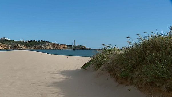 COVID-19 | Hoteles del Algarve no reabrirán sus puertas hasta 2021 COVID-19 | Hoteles del Algarve no reabrirán sus puertas hasta 2021