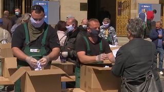 Coronavirus Pandemie: Dresden verteilt kostenlos Schutzmasken 