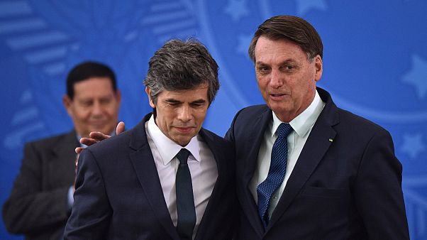 Nelson Teich comJair Bolsonaro no dia da tomade de posse como ministro da Saúde Nelson Teich comJair Bolsonaro no dia da tomade de posse como ministro da Saúde