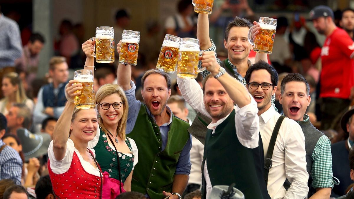 شیوع کرونا جشنوارۀ سالانۀ آبجوخوری آلمان را لغو کرد