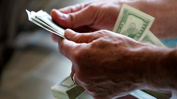 Άνοιξαν τις κάνουλες στις ΗΠΑ: Ακόμη 300 δισ. δολάρια για ΜμΕ και στήριξη στον πετρελαϊκό κλάδο Άνοιξαν τις κάνουλες στις ΗΠΑ: Ακόμη 300 δισ. δολάρια για ΜμΕ και στήριξη στον πετρελαϊκό κλάδο